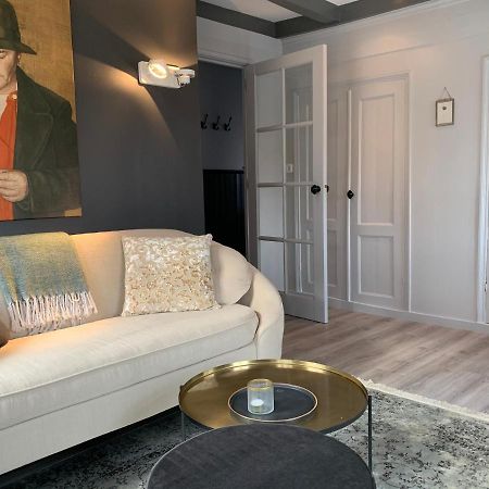 Wetterhûske - Huisje aan de gracht Franeker Extérieur photo